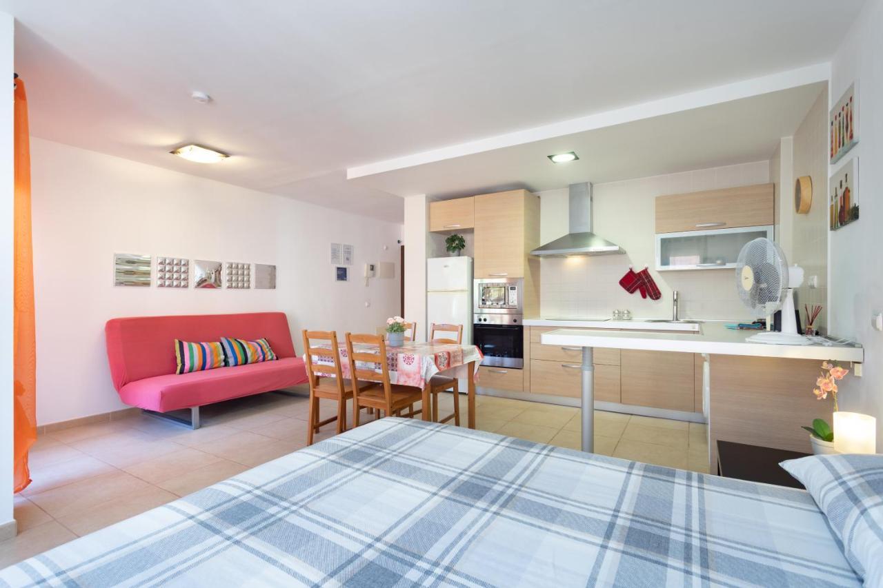 Palm Mar Studio Apartment Екстериор снимка